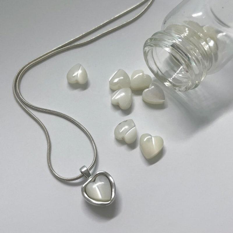 Melliv Silver Heart Mother-of-Pearl Pendant Necklace_mvn07