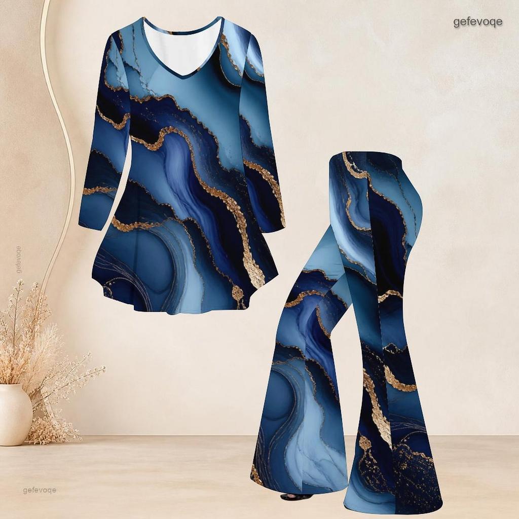 Women Plus Size V Neck Three Quarter Sleeve Printed Blue Flared Top And Flared Pants Two Piece Set