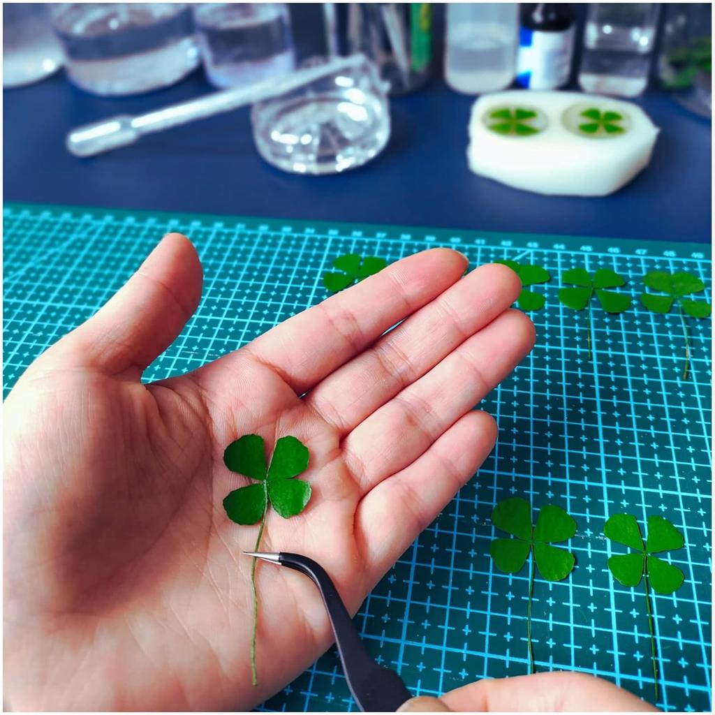 2Pcs Real Four Leaf Clover - Clover Stone Pocket Lucky Charm, Irish Blessing Good Luck Gift for Friends, Family (Transparent)