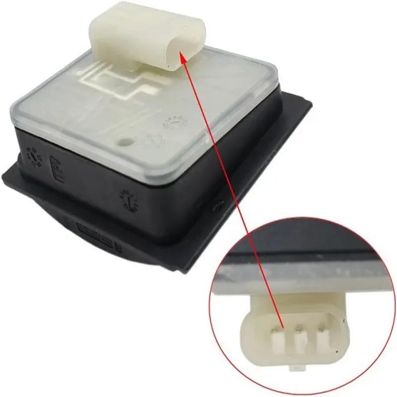 A0008206012 A0008204409 A0008205003 Motorino Attuatore Rilascio Sportellino Carburante in Plastica Nera Per Mercedes-Benz W177 Classe A