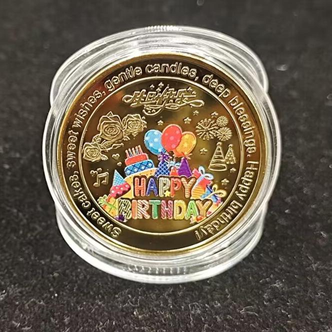 Bunte Geburtstagskuchen-Münzenmedaille, kreatives Geburtstagsgeschenk, Metallhandwerk, Eisen, vergoldet, versilberte Geschenke