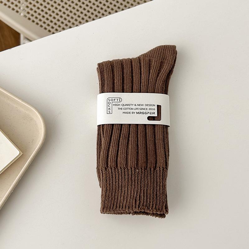 

Женские носки из толстой хлопковой вязки до середины икры - Утепленные, в японском стиле для осени/зимы, универсальные и стройнящие, со свободной посадкой. One Size темно-коричневого