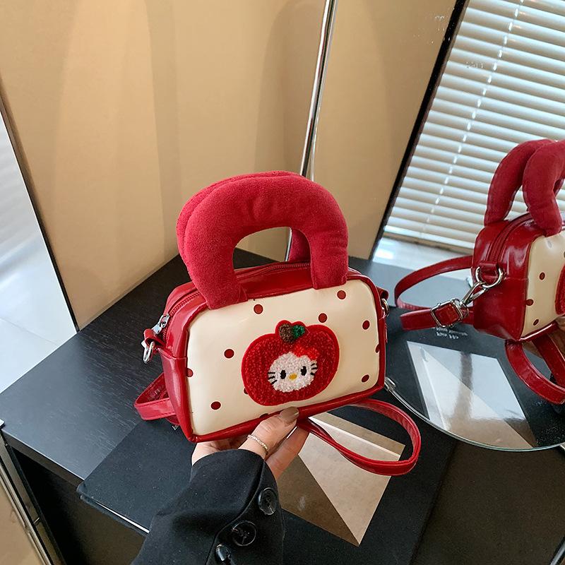 

Милая вышитая маленькая квадратная сумка для женщин 2025 новая модная стильная милая девочка сумка для iPhone 15*6*10