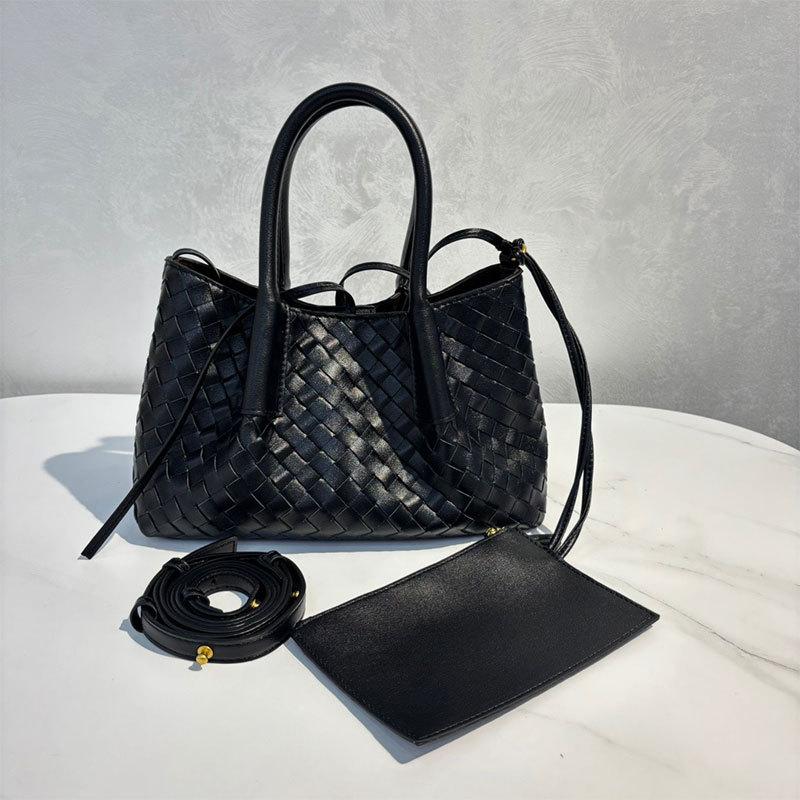 Cowhide hand-woven bag, tote bag, genuine leather French casual portable premium sense bag, shoulder messenger women's bag