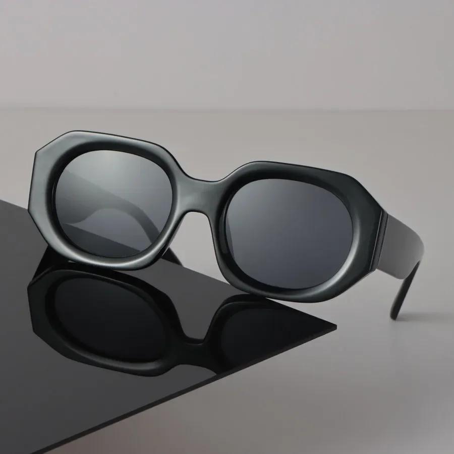 Vintage Rectangle Sunglasses Women Men Casual Fashion Glasses Luxurious Brand Designer Female