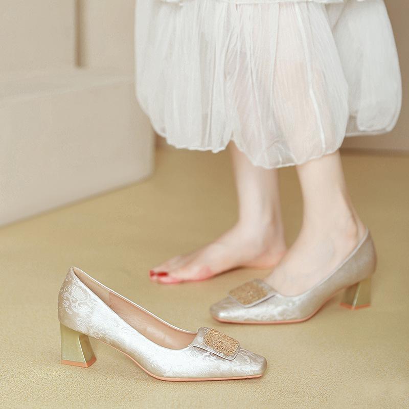 Not tired feet high heels thick heel 2025 new Huizhou women's shoes spring and autumn French square head women's shoes with heel single shoes