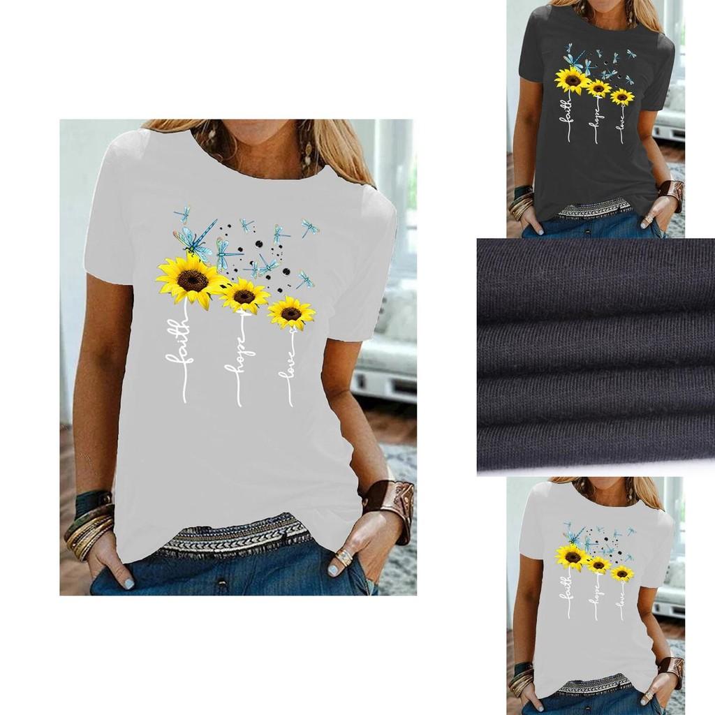 Comfortable Women Floral Daisy Printed Basic T-shirt Soft Material Ideal For Summer Outings