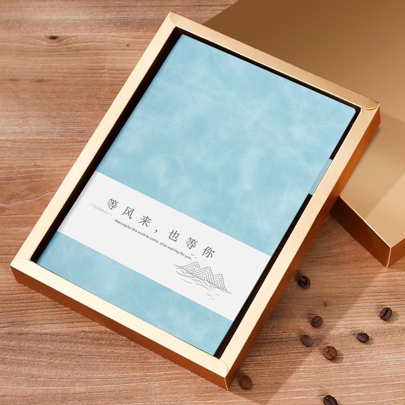 Maßgeschneidertes Business-Notizbuch aus weichem Leder mit Stifthalter