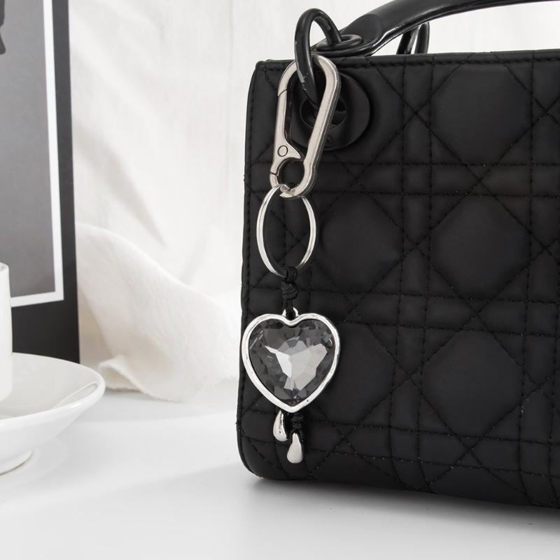 Sturdy Acrylic Rhinestones Keychain With Heart Designs Combines Styles And Durability For Everyday Carry