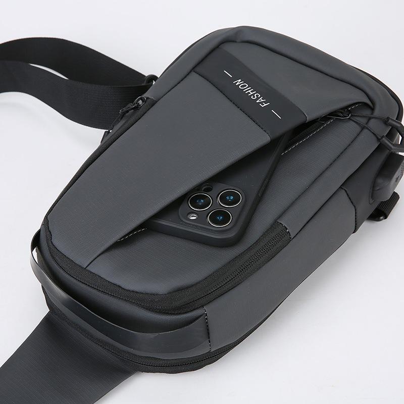 New breast bag men's fashion casual business shoulder messenger bag youth large capacity outdoor sports bag