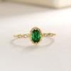 Yun Miao Elegant Emerald Inlaid Ladies' Ring