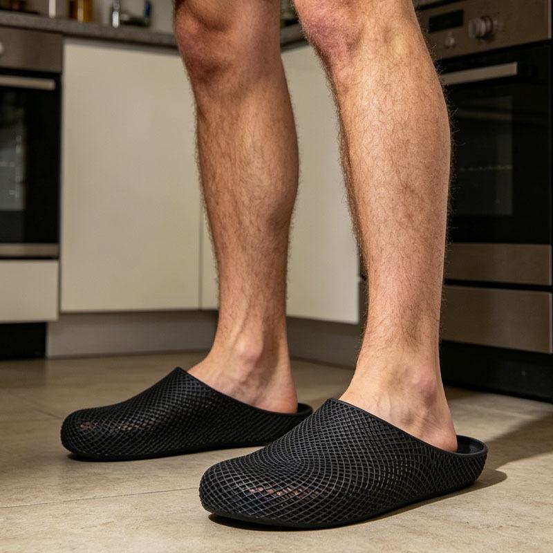 Breathable Clog Work Shoes for Men Summer Slip on Anti Slip Kitchen Safety Shoes Lightweight Indoor Outdoor Garden Clogs