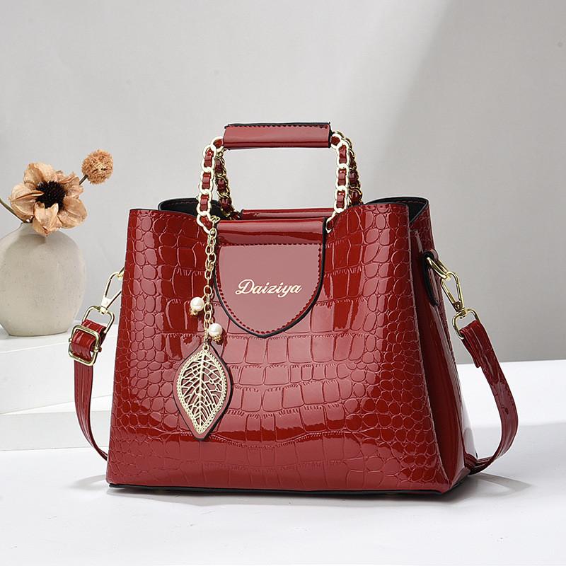 Stylish And Versatile New Arrival Bucket Bag For Women Large Capacity Pu Material