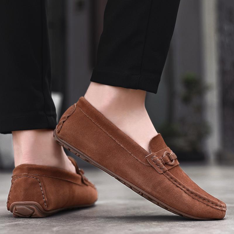Handgenähte Herren-Slipper Ultraleichte Mokassins Atmungsaktive Slipper Fahrschuhe Kleidungsschuhe Wildleder Herren Büroschuhe