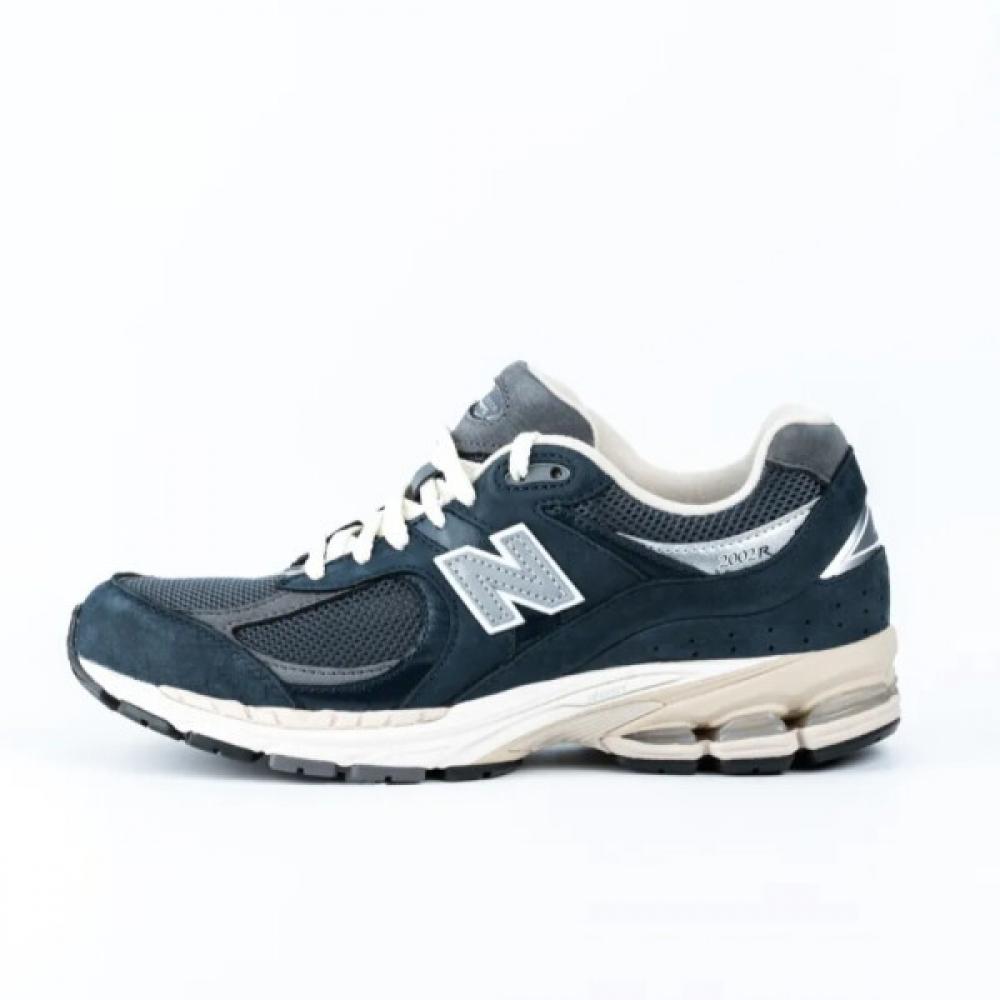 New Balance 2002r Premium Vintage Navy Gray