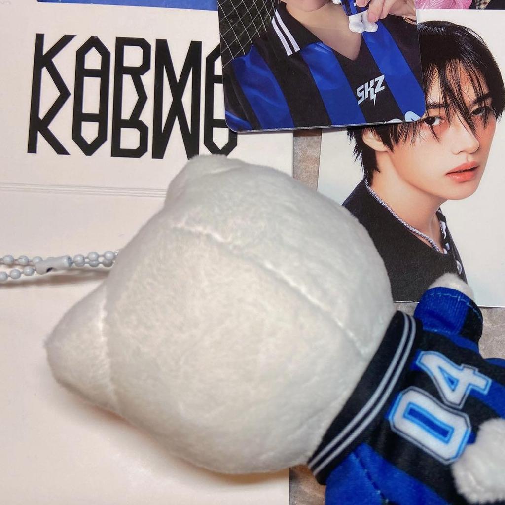 [USED] Hyunjin StrayKids KARMA Plush Key Ring Box Card