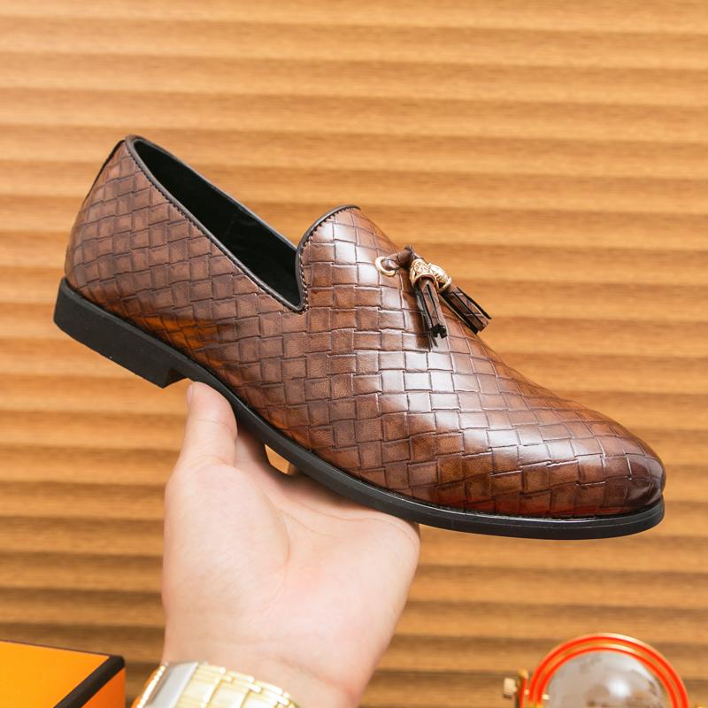 Fashion New Brown Tassel Loafers for Men Square Toe Black Slip-On Solid Business Oxford Shoes for Men Fashion Casual Party Dress Shoes