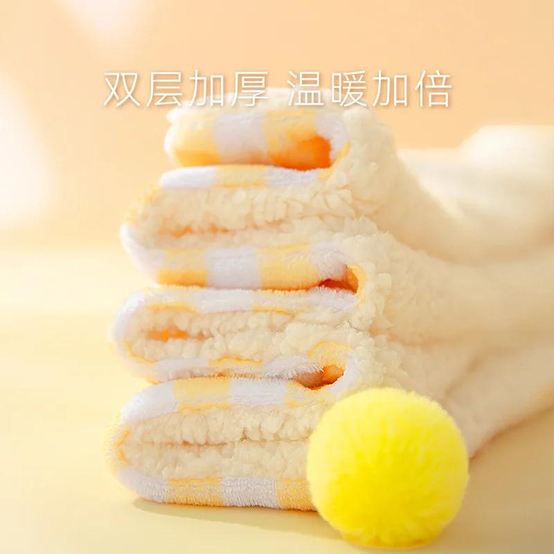 Pet Blankets Ins Autumn and Winter Warm Cat Litter Cat Cushion Plaid Carpet Flannel Small Dog Dog Quilt