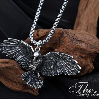 Europäische und amerikanische personalisierte Retro-Adler-Anhänger Punk-Halskette Retro Damen Trendy Herren Adler-Halskette
