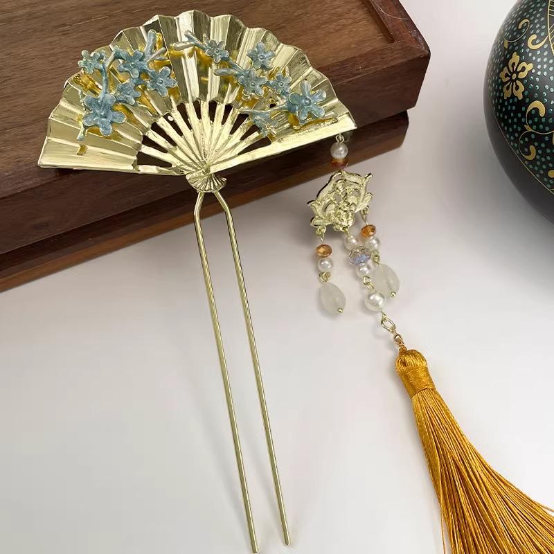 2024 Chinese Style Metal Fan Tassel U-Shape Hairpin for Women - Hair Stick Accessories for Qipao & Ma Mian Skirts