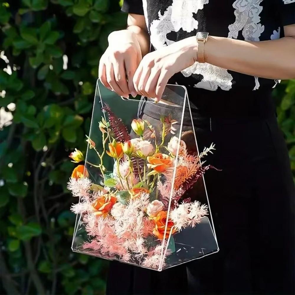 Acrylic Handheld Flower Box Transparent Reusable Gift Wrapping Bags Decorative Vase with Handles Handbag For Bridesmaid Wedding