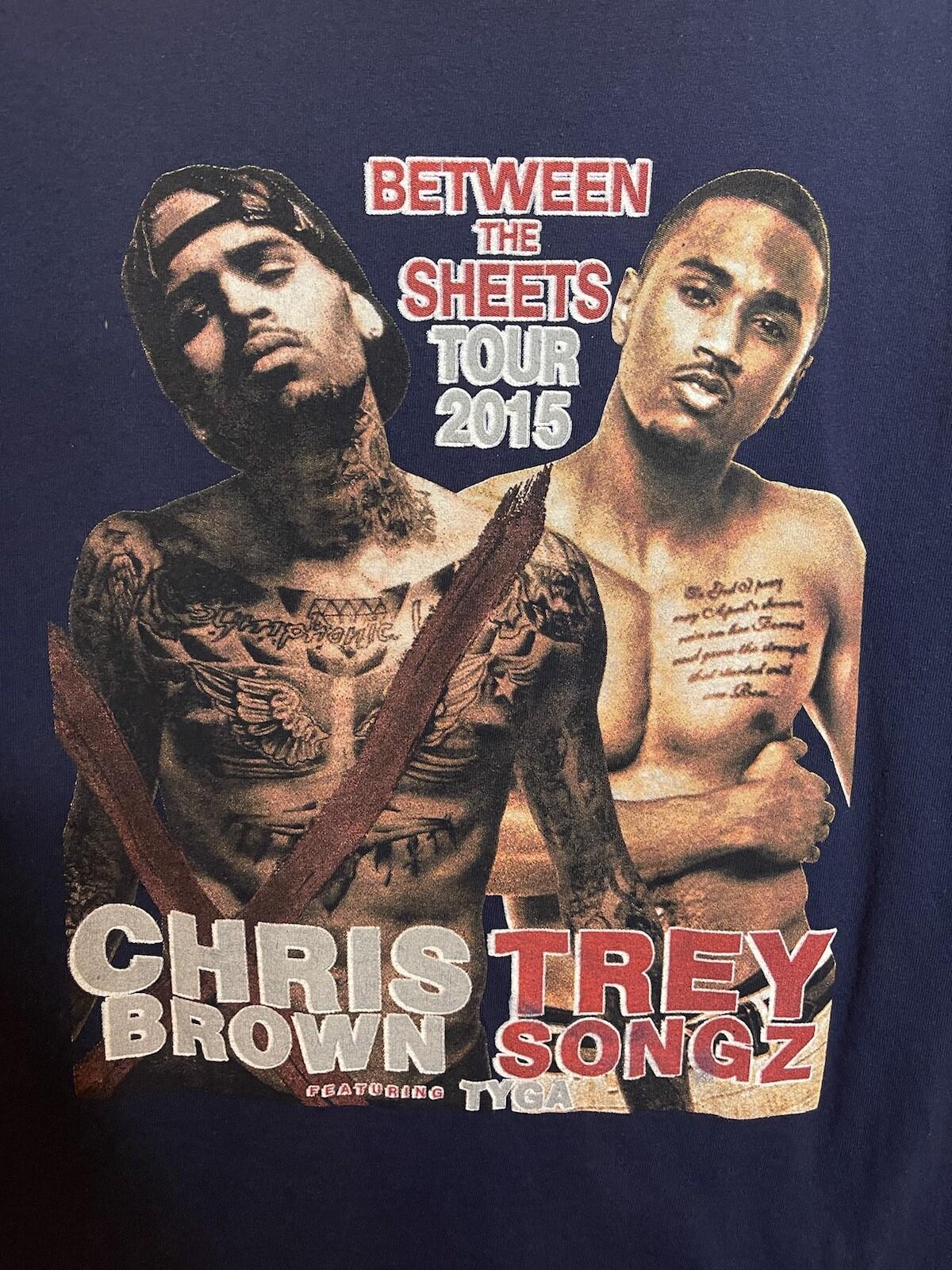 Trey Songz Chris Brown Between The Sheets 2015 Tour Tee Black T-Shirt Medium Unisex T-Shirt M