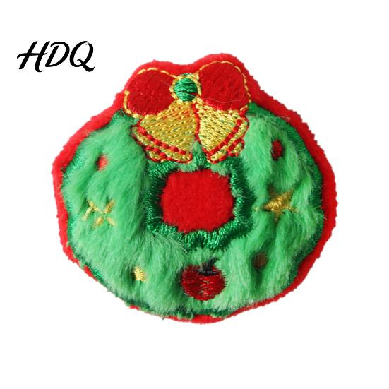 Small Plush Toys for Cats Christmas Cat Toy Soft Santa Claus Snowman Elk Tree Holiday Chew Bite Interactive Pet Enrichment Toy Indoor Claw Scratching