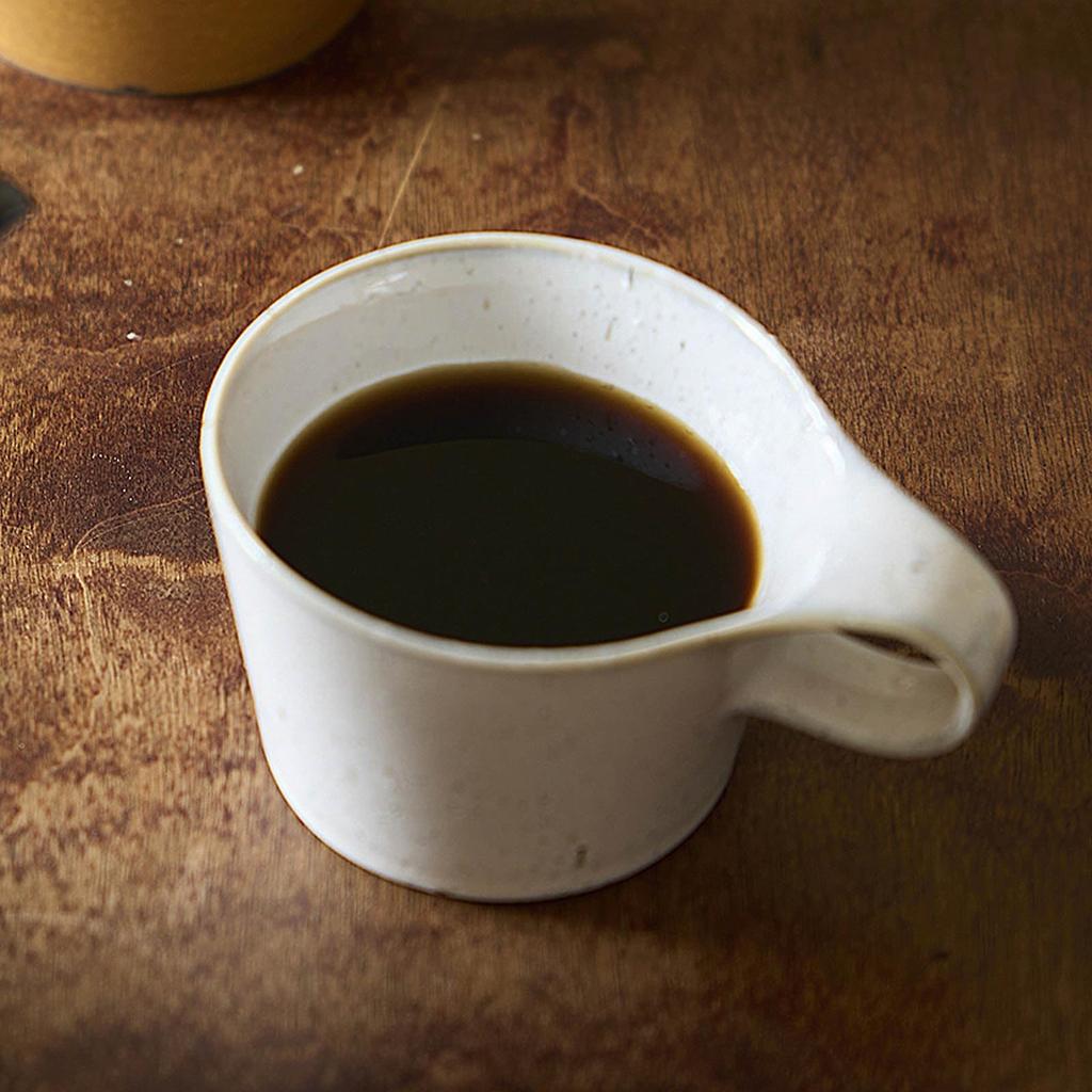 Cană suprapusă Mino Ware Miyama, economisitoare de spațiu, 150 ml, albă, potrivită pentru cuptorul cu microunde și mașina de spălat vase, fabricată în Japonia, aprox.. „Stamug” 81-065-231