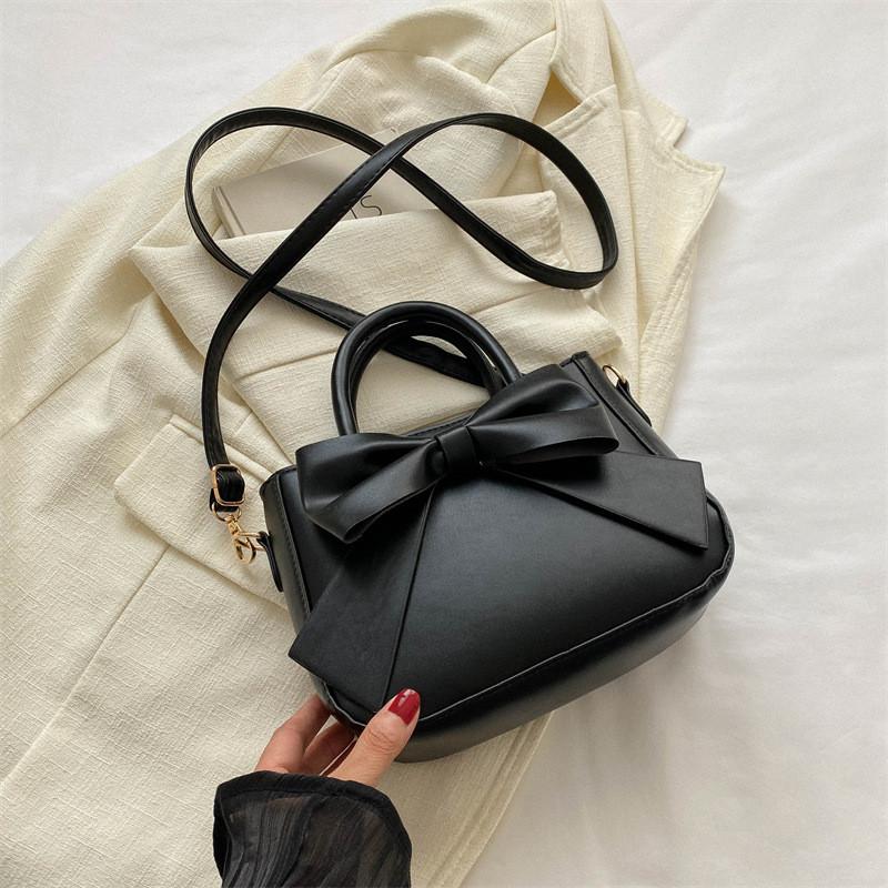 Шикарная Новая Женская Сумка-Клатч с Бантом Осень 2023 Идеально Для Повседневной Моды чёрный