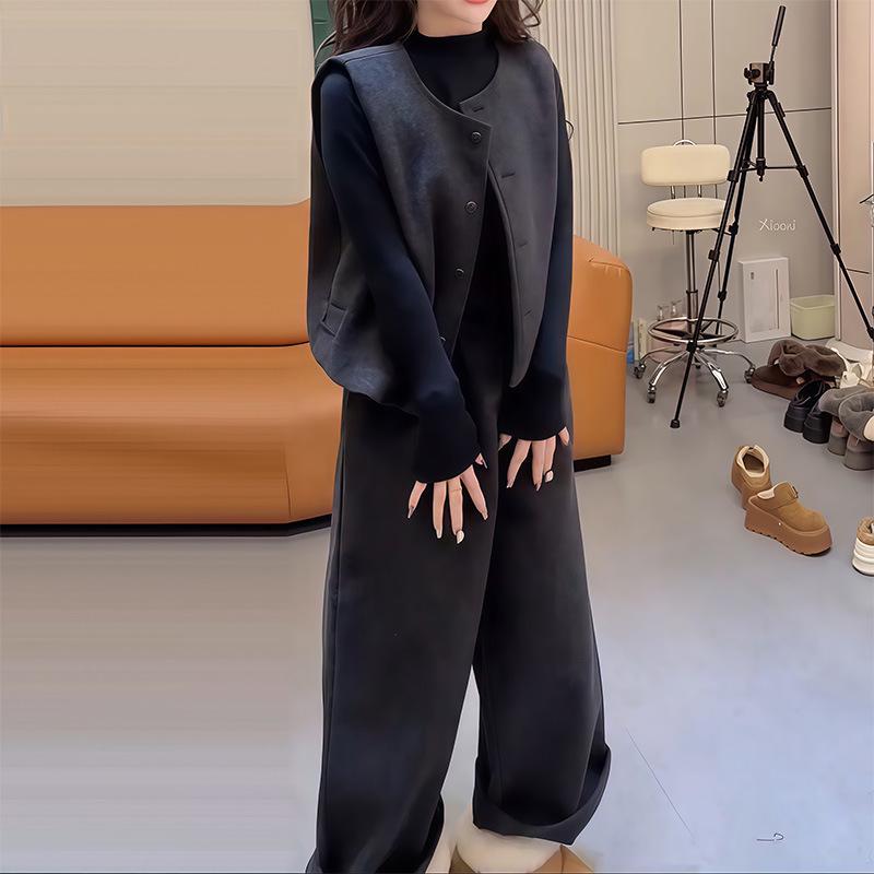 

Korean Fashion Spring 2026 Suede Vest & Straight-Leg Pants Two-Piece Set M темно-серого