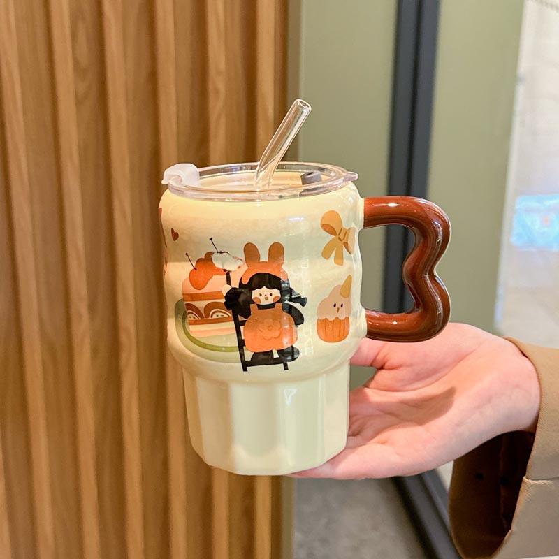 Birthday gift for girls, retro girl straw ceramic cup, cute mug with lid, girlfriend's souvenir gift box.
