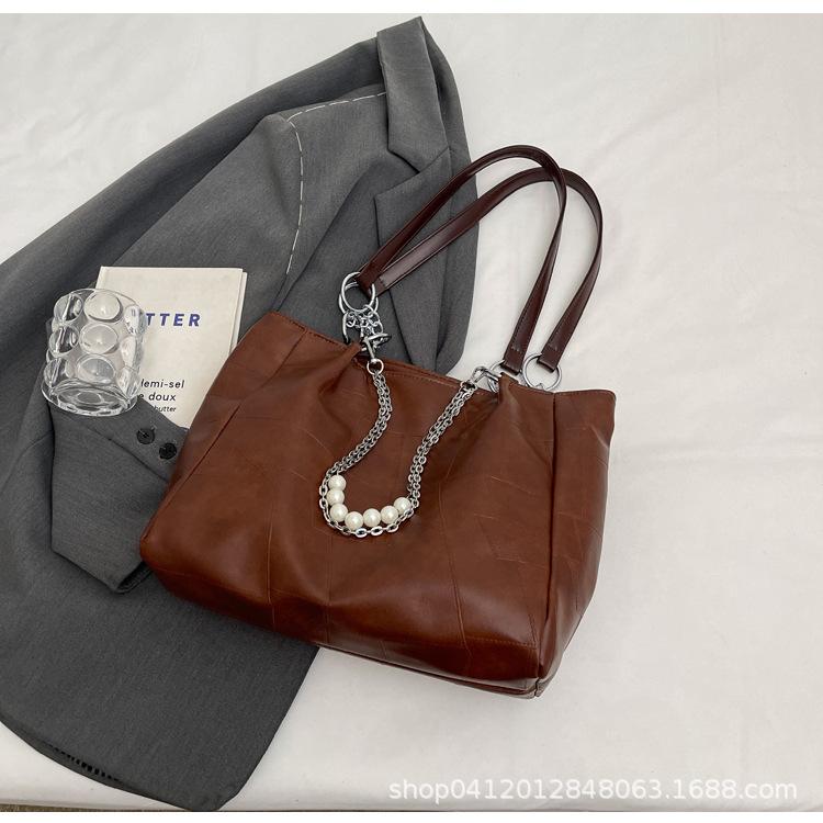 Large Capacity Women's Tote Bag Women's 2025 New Casual Design Sense Work Commuter Bag Fashion Shoulder Bag