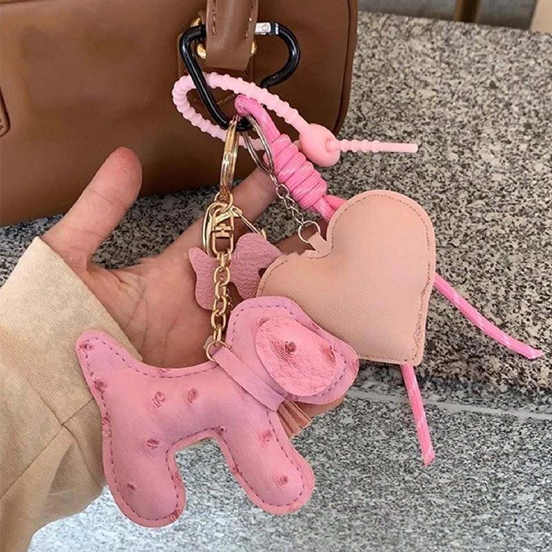 Ciondoli Portachiavi a Catena con Cordoncino in Silicone Peluche in Pelle a Forma di Cuore Fascino da Donna Ciondolo da Borsa Anello Portachiavi per Coppia Giocattolo Regalo per Bambini Gioielli Chiave