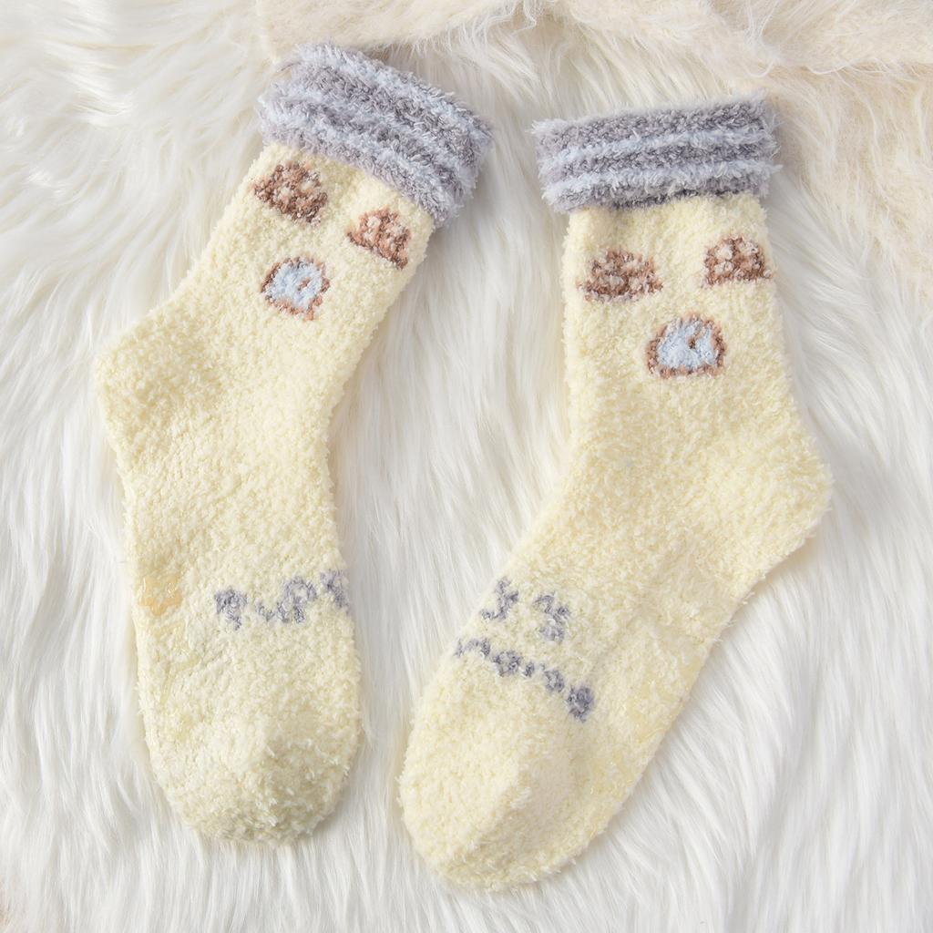 Autumn And Winter Coral Fleece Floor Socks Women'S Thickened Warm Three-Dimensional Cartoon Medium Tube Socks Cute Plush Sleep Pile Socks