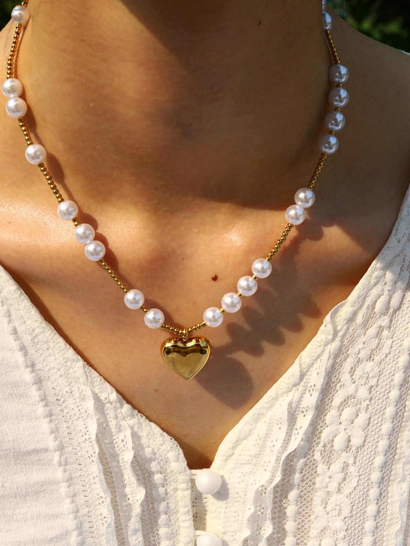 

1 шт. Ожерелье из бисера ручной работы с искусственным цирконом, Модное ожерелье-цепочка на ключицу с кулоном-сердцем, покрытое титановым золотом, для женщин