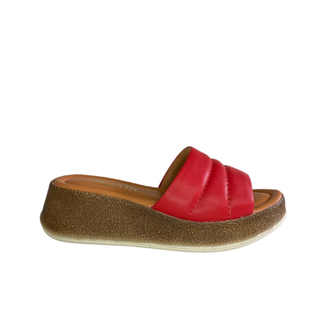 

Летняя коллекция стильных женских тапочек