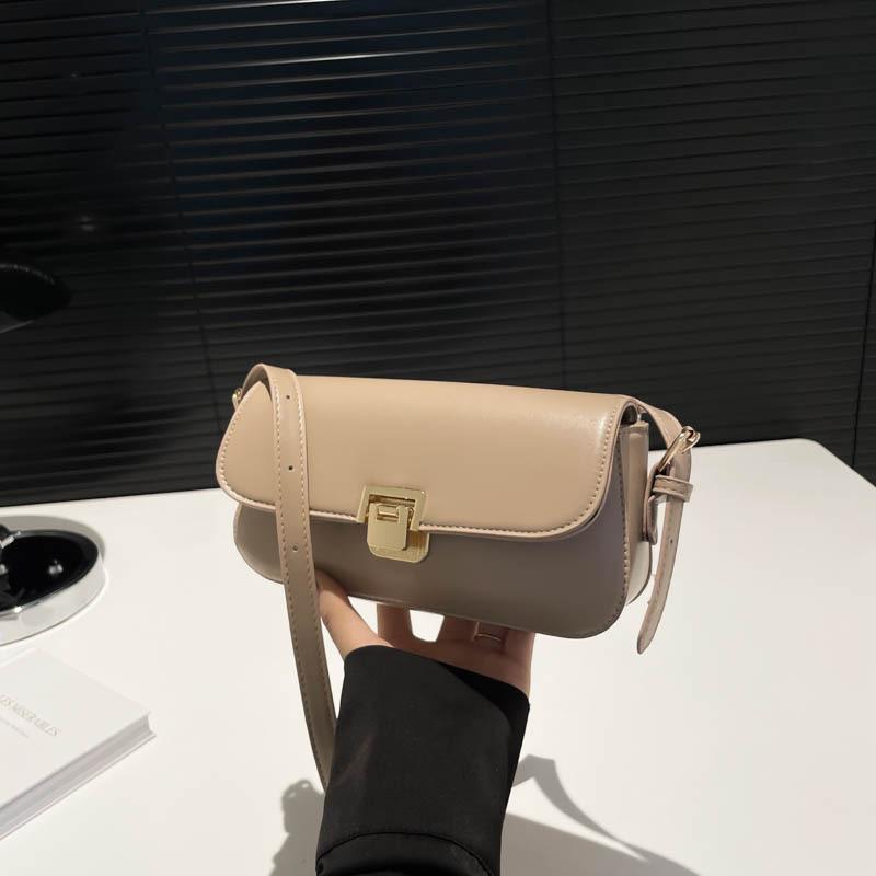 

Популярная маленькая сумка под мышкой женская осенне-зимняя универсальная новая модная на плечо сумка-мессенджер ретро женская маленькая квадратная сумка хаки