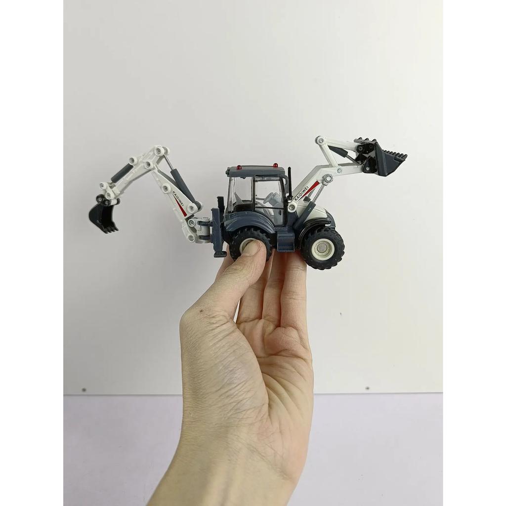 1/50 Simulation Scale Alloy Engineering Vehicle Model Two-way Forklift Excavator Simulation Rich In Details, Finely Crafted