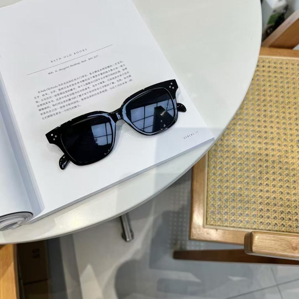 Premium Quality-Made TR90 Material Sunglasses for Female Square Shape UV Protection Men's Sun Eyeglasses Korean Style Women Sun Glass