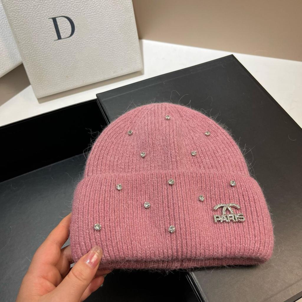 Rabbit Hair Small Fragrant Wind Full Diamond Knitted Hat Winter Paris Light Luxury Niche Warm Versatile Wool Ear Protection Hat Women