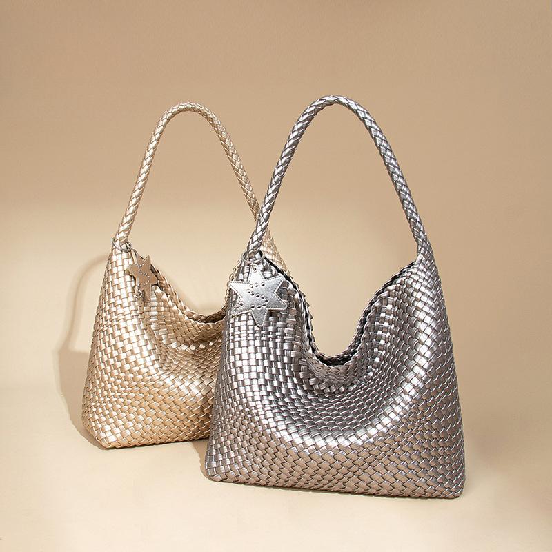 Large-capacity Mother Tote Bag Hand-woven Bag Commuting Armpit Shoulder Bag Simple Fashion Handbag