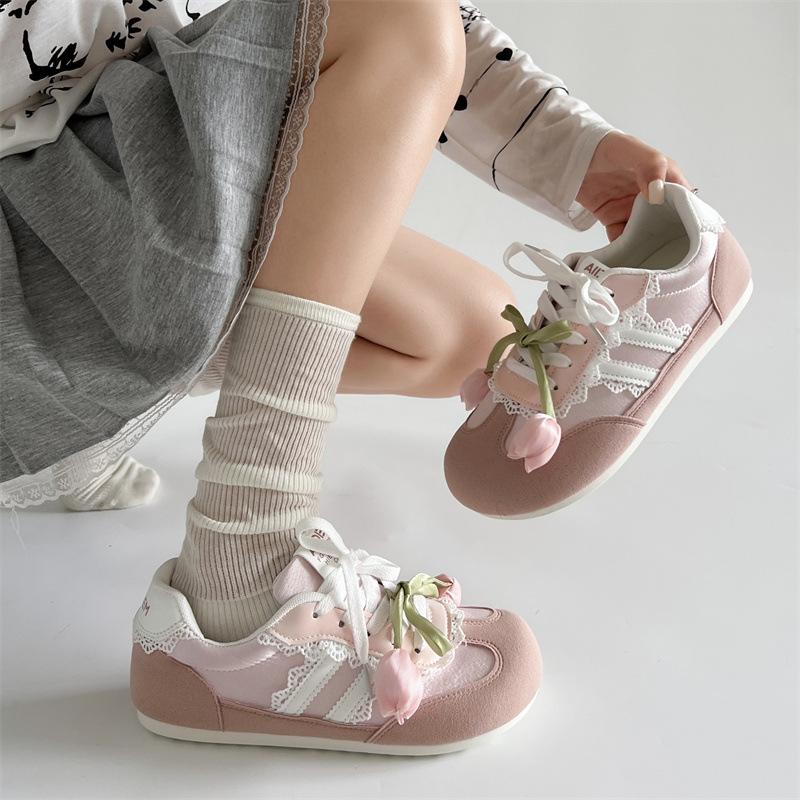 Queen Fan retro flat-bottomed ballet style little white shoes women's shoes 2025 new summer thin styles with skirts Dexun shoes