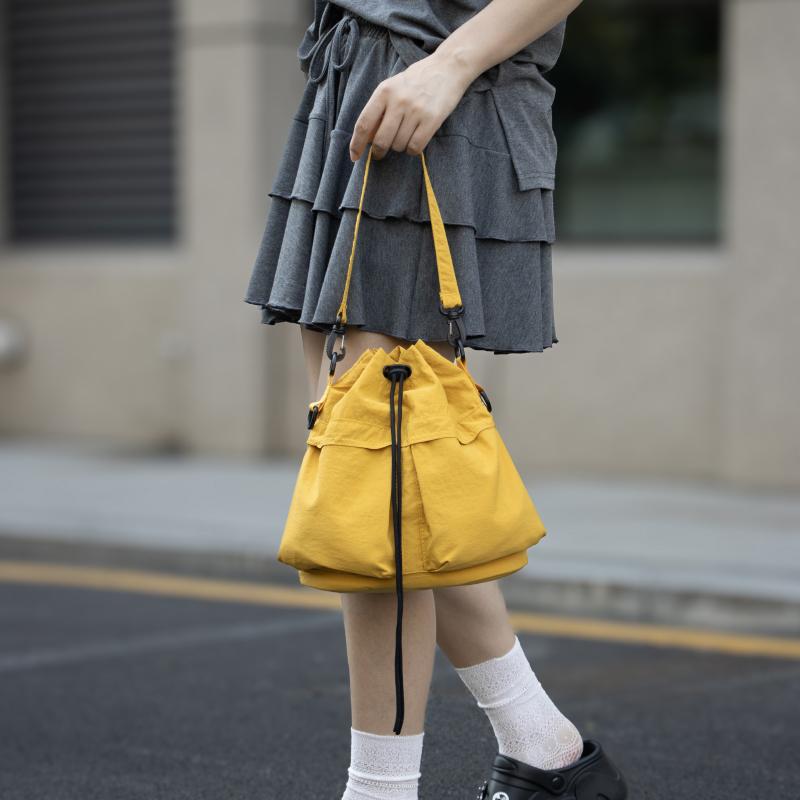 Nylon Small Satchel Multi-Pocket Lightweight Hand Bucket Bag Women's Shoulder Crossbody Bag