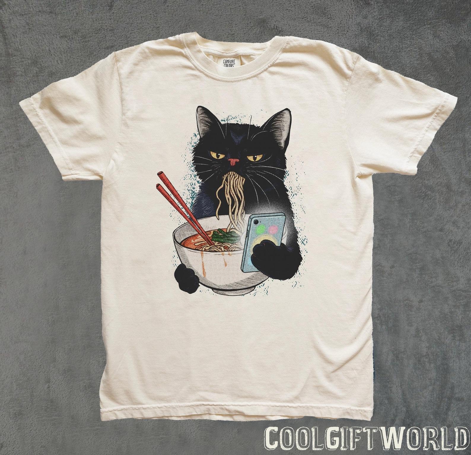 Cat Eating Ramen Funny Shirt, Graphic Tee for Cat Lovers M