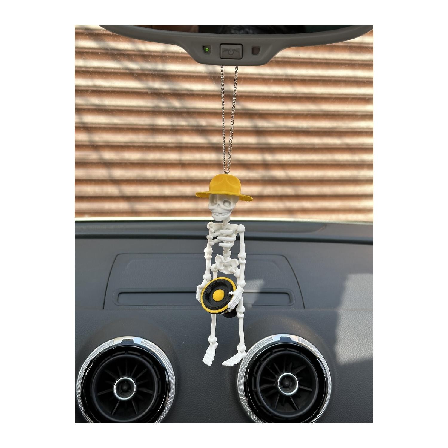 

Зеркальный орнамент-скелет с басом и сомбреро (lskelet Белый бас и шляпа желтая)