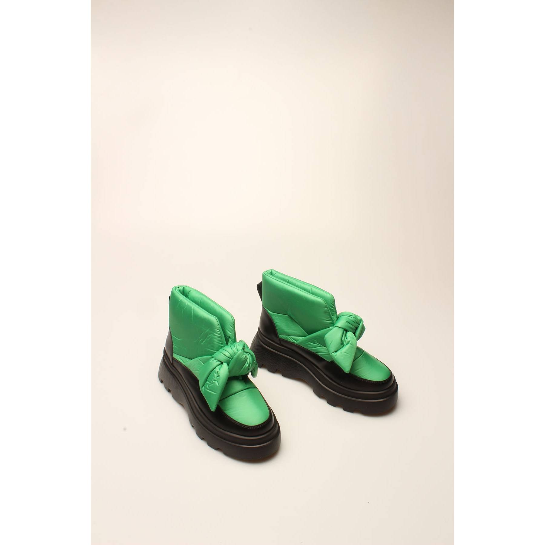 

Женские стильные зелено-черные парашютные ботинки в стиле ретро 38 зелёный