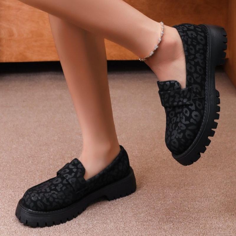 Sexy Leopard Loafers Platform Women Shoes 2025 Vintage Slip On Thick Square Heels Pumps Woman Round Toe Casual Shoes Mocasins 43