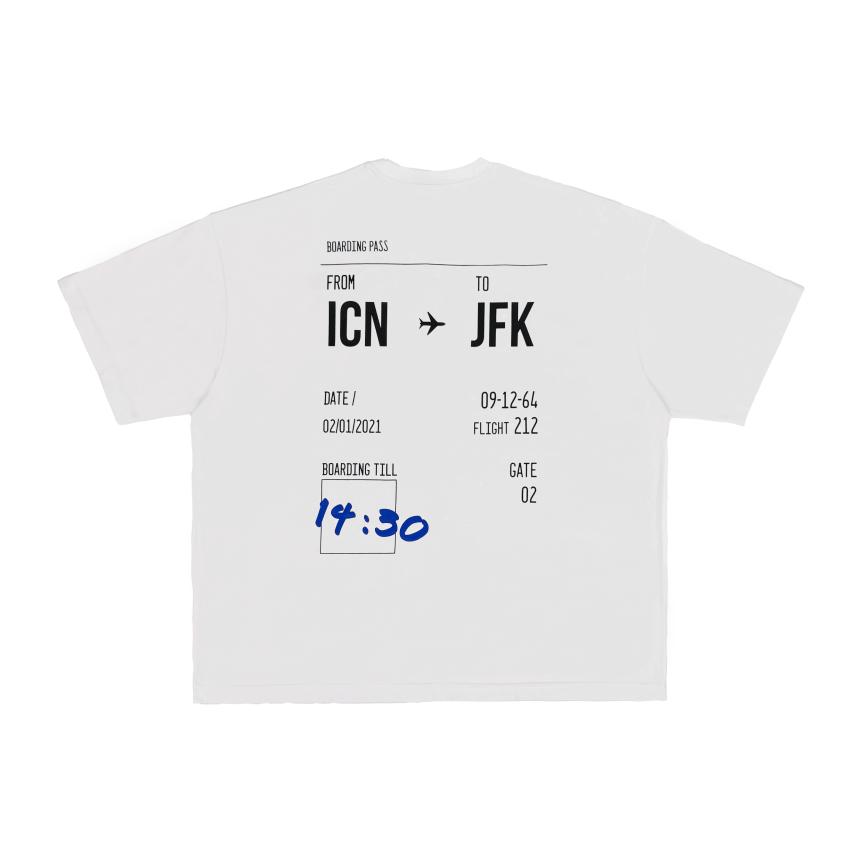 Gesison Travel Oversized Short Sleeve T-Shirt_Action