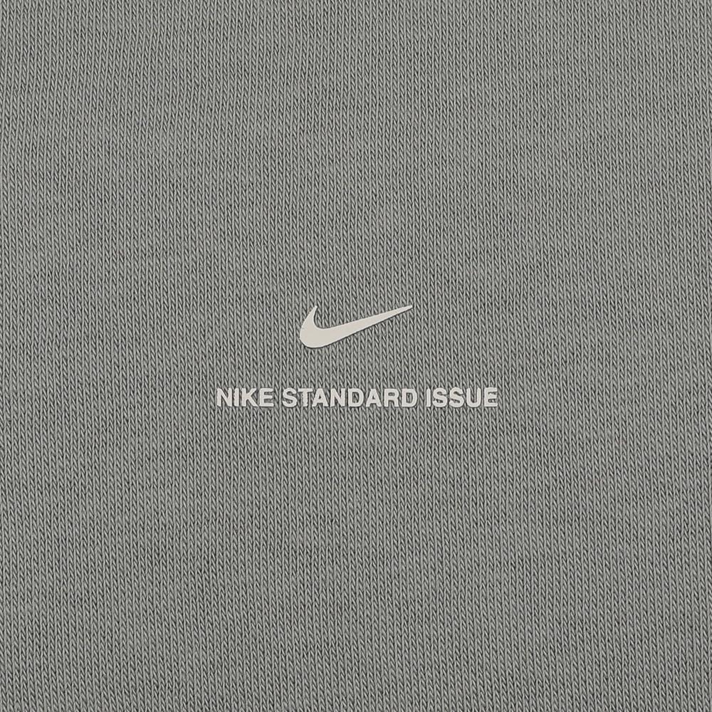 Nike Ανδρική Μπλούζα Φούτερ Μπάσκετ με Επένδυση Therma-FIT Βουρτσισμένο Standard Issue IM5919-059