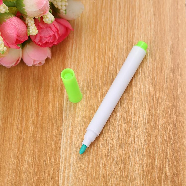 

Canetas Giz Líquido Coloridas CANETA Liquido BRANCO Quadro Negro 1 fruta verde